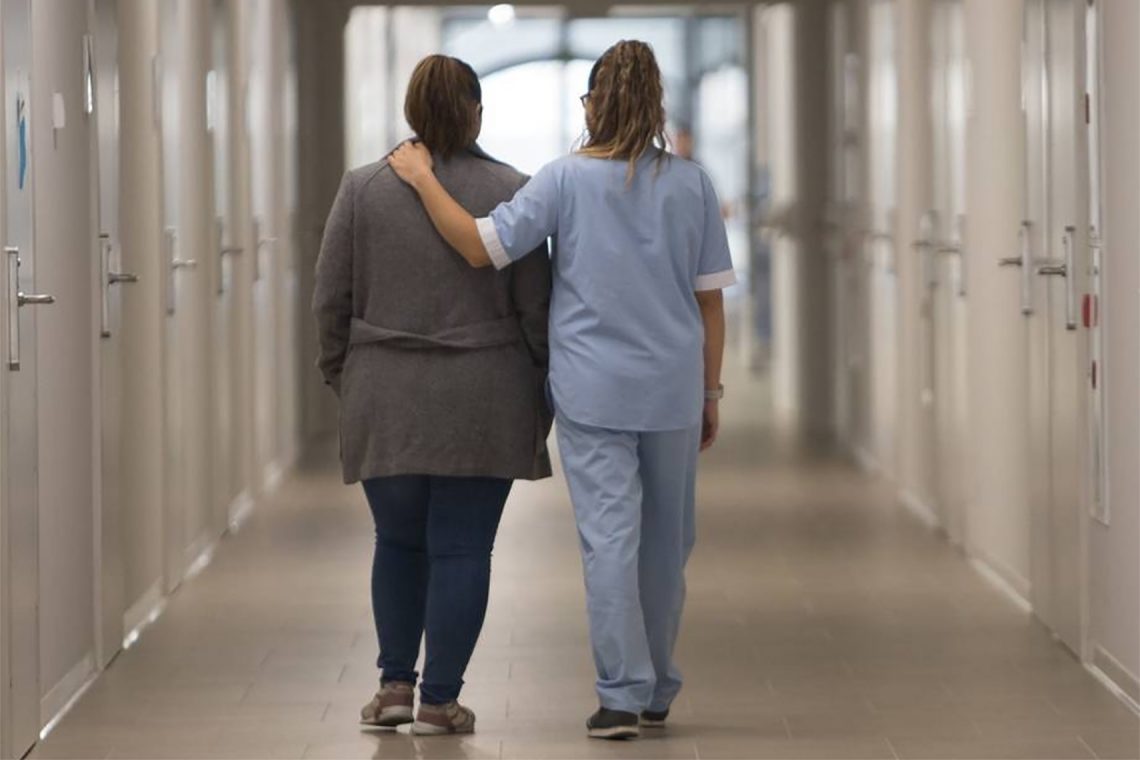 enfermera-especialista-en-salud-mental-1140x760